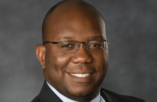 Picture of Henry Davis