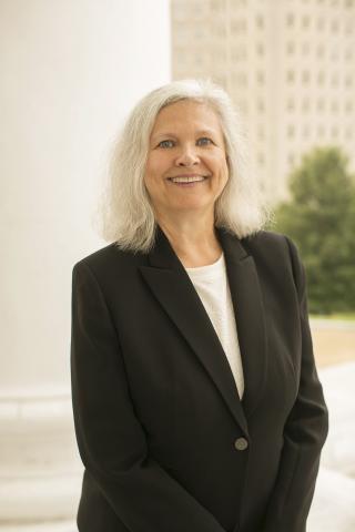 Martha Mavredes headshot